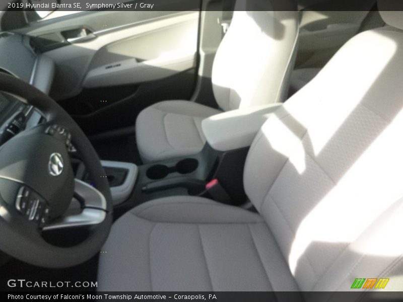 Symphony Silver / Gray 2019 Hyundai Elantra SE