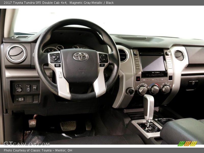 Magnetic Gray Metallic / Black 2017 Toyota Tundra SR5 Double Cab 4x4