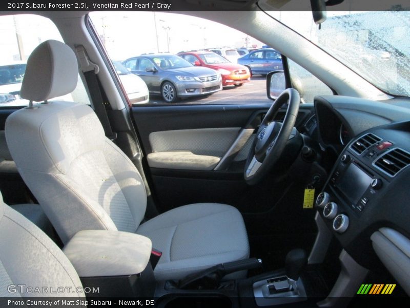 Venetian Red Pearl / Gray 2017 Subaru Forester 2.5i