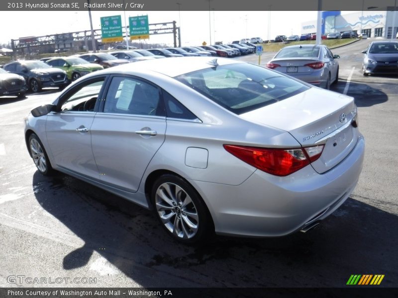 Radiant Silver / Gray 2013 Hyundai Sonata SE