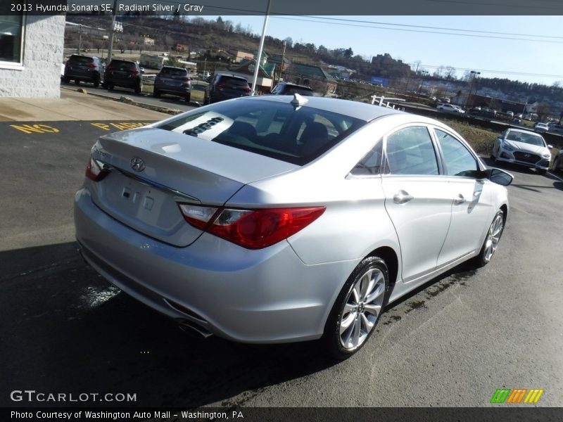 Radiant Silver / Gray 2013 Hyundai Sonata SE