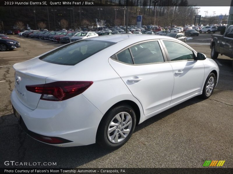 Quartz White Pearl / Black 2019 Hyundai Elantra SE