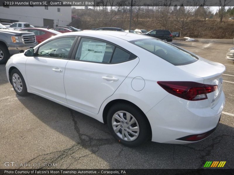 Quartz White Pearl / Black 2019 Hyundai Elantra SE