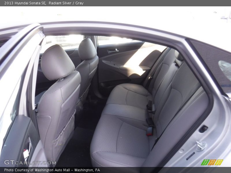 Radiant Silver / Gray 2013 Hyundai Sonata SE