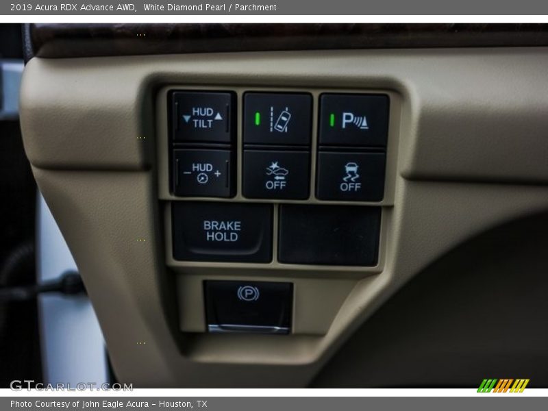White Diamond Pearl / Parchment 2019 Acura RDX Advance AWD