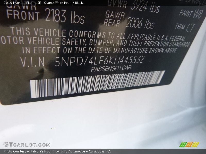 Quartz White Pearl / Black 2019 Hyundai Elantra SE