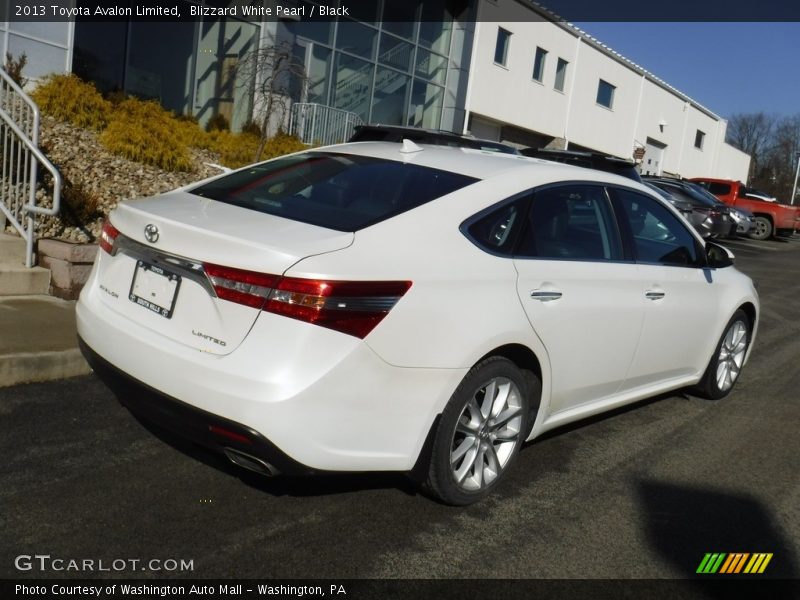 Blizzard White Pearl / Black 2013 Toyota Avalon Limited