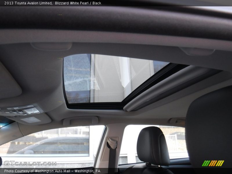 Blizzard White Pearl / Black 2013 Toyota Avalon Limited