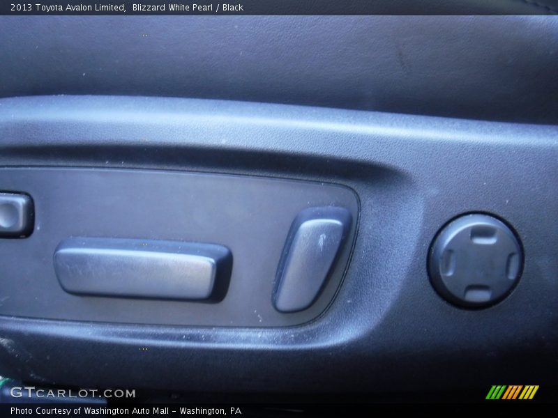 Blizzard White Pearl / Black 2013 Toyota Avalon Limited