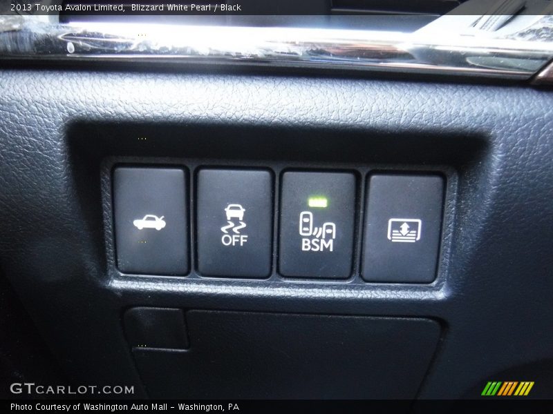 Blizzard White Pearl / Black 2013 Toyota Avalon Limited