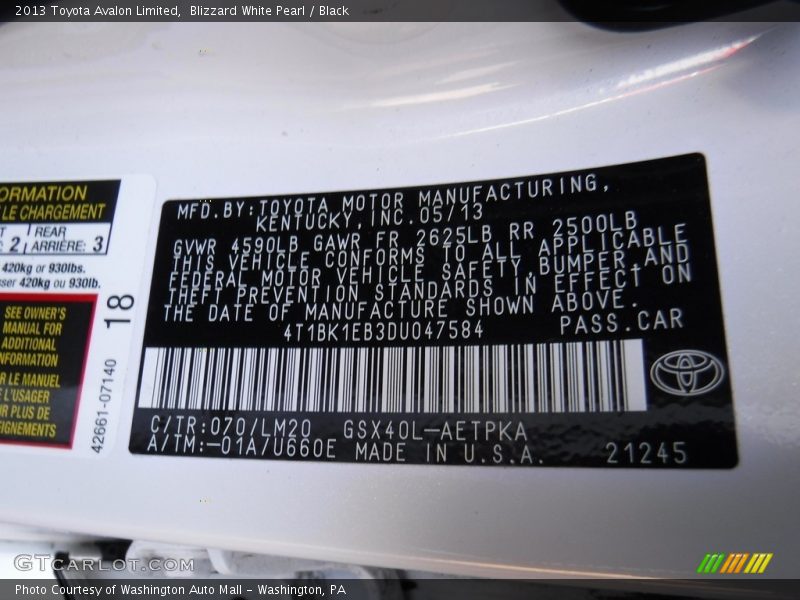 Blizzard White Pearl / Black 2013 Toyota Avalon Limited