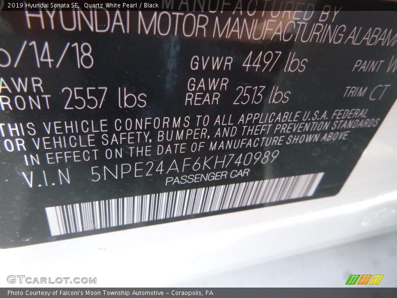 Quartz White Pearl / Black 2019 Hyundai Sonata SE