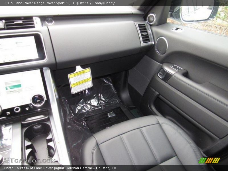 Fuji White / Ebony/Ebony 2019 Land Rover Range Rover Sport SE