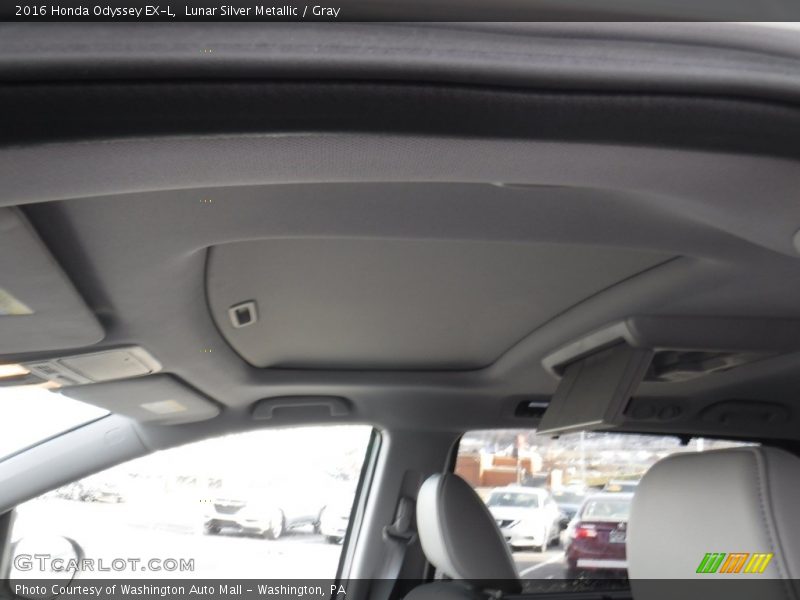 Lunar Silver Metallic / Gray 2016 Honda Odyssey EX-L