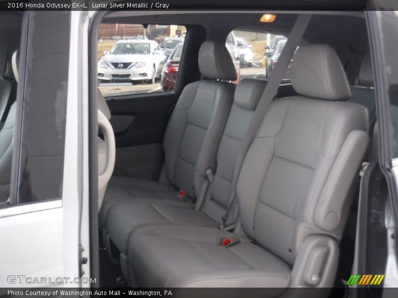 Lunar Silver Metallic / Gray 2016 Honda Odyssey EX-L