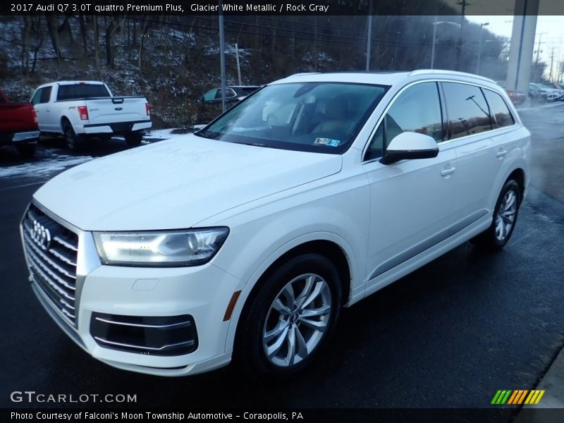 Glacier White Metallic / Rock Gray 2017 Audi Q7 3.0T quattro Premium Plus