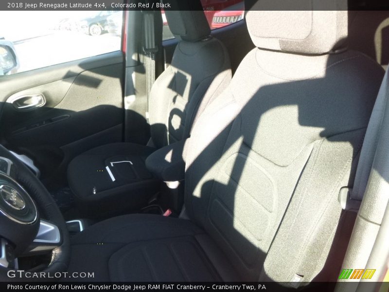 Colorado Red / Black 2018 Jeep Renegade Latitude 4x4