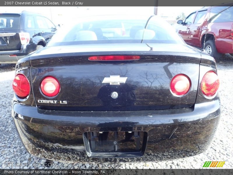 Black / Gray 2007 Chevrolet Cobalt LS Sedan