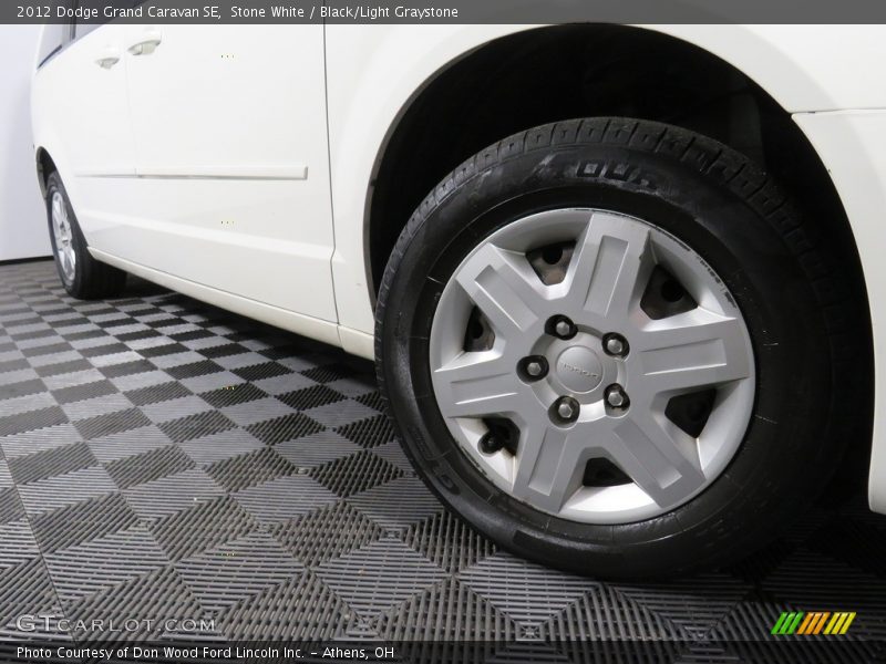 Stone White / Black/Light Graystone 2012 Dodge Grand Caravan SE