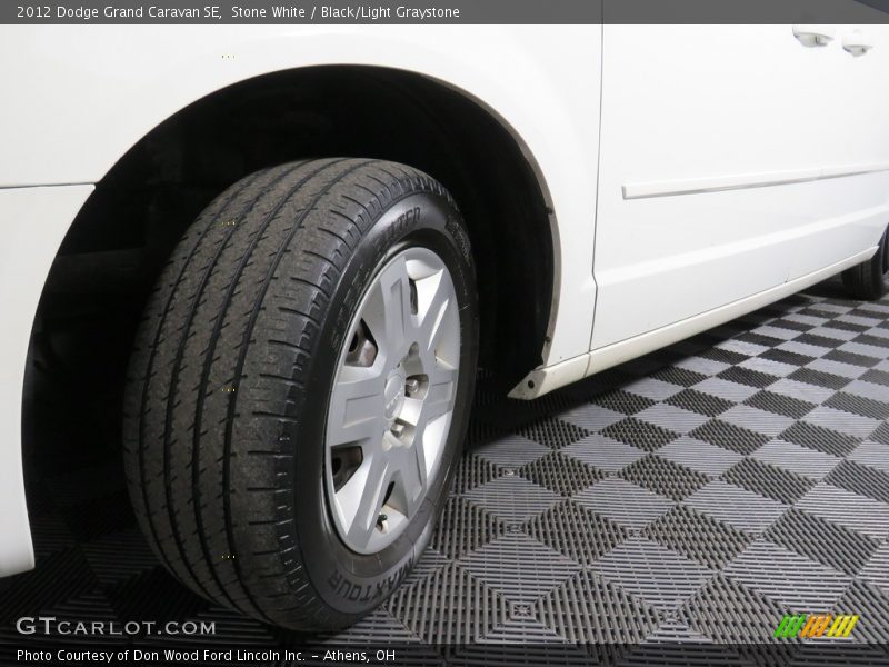 Stone White / Black/Light Graystone 2012 Dodge Grand Caravan SE