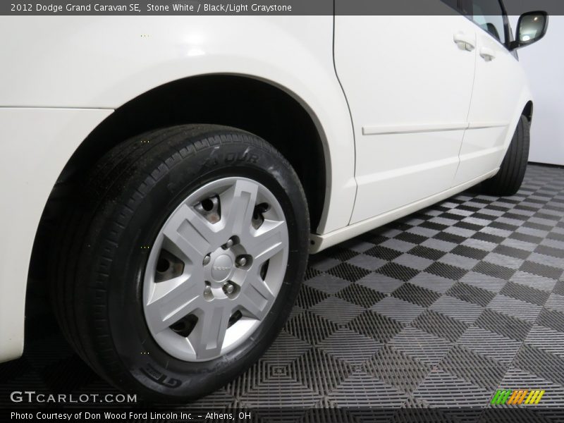 Stone White / Black/Light Graystone 2012 Dodge Grand Caravan SE