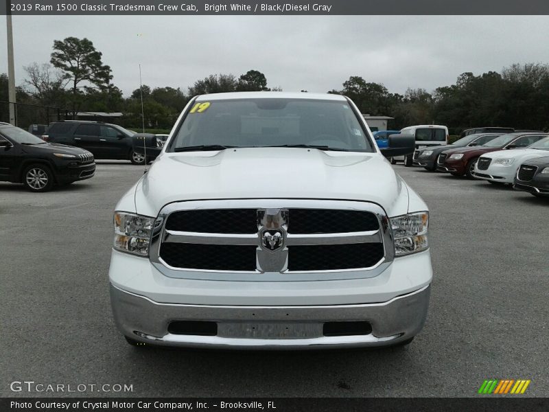 Bright White / Black/Diesel Gray 2019 Ram 1500 Classic Tradesman Crew Cab