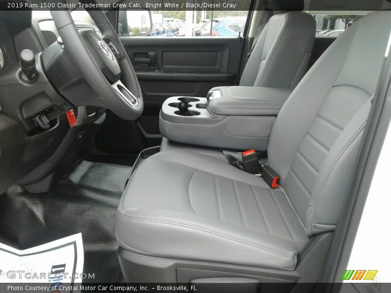 Bright White / Black/Diesel Gray 2019 Ram 1500 Classic Tradesman Crew Cab