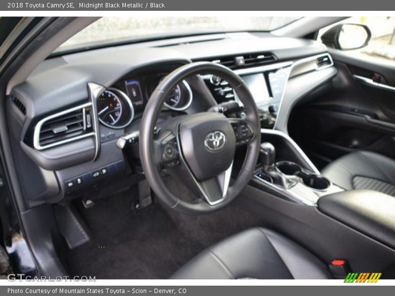 Midnight Black Metallic / Black 2018 Toyota Camry SE
