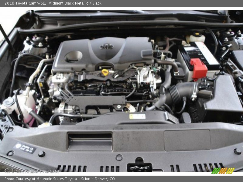 Midnight Black Metallic / Black 2018 Toyota Camry SE