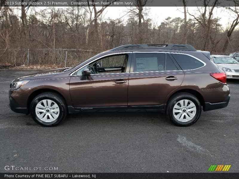 Cinnamon Brown Pearl / Warm Ivory 2019 Subaru Outback 2.5i Premium