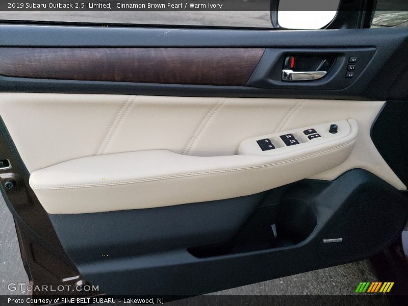 Cinnamon Brown Pearl / Warm Ivory 2019 Subaru Outback 2.5i Limited
