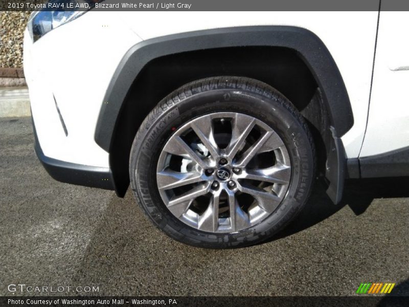 Blizzard White Pearl / Light Gray 2019 Toyota RAV4 LE AWD