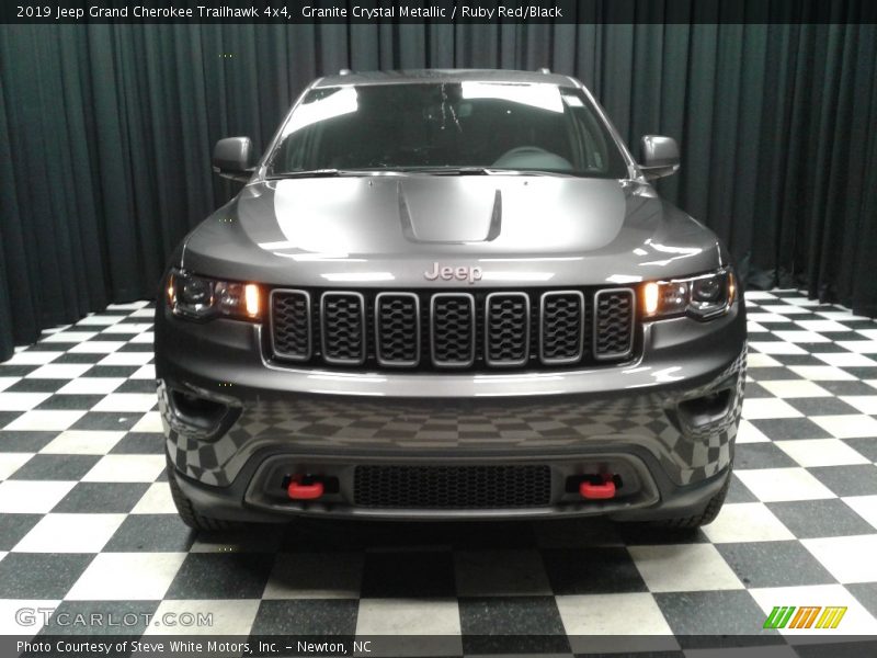 Granite Crystal Metallic / Ruby Red/Black 2019 Jeep Grand Cherokee Trailhawk 4x4