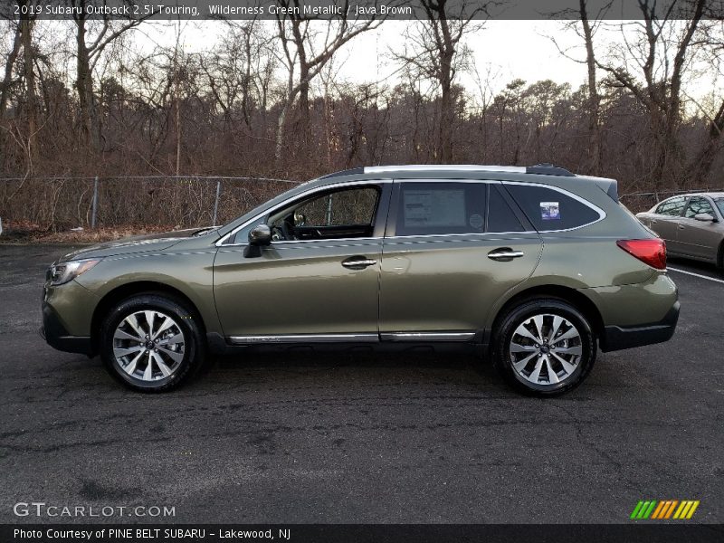  2019 Outback 2.5i Touring Wilderness Green Metallic