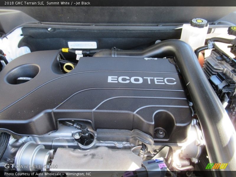Summit White / ­Jet Black 2018 GMC Terrain SLE