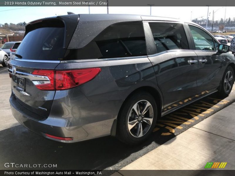 Modern Steel Metallic / Gray 2019 Honda Odyssey Touring