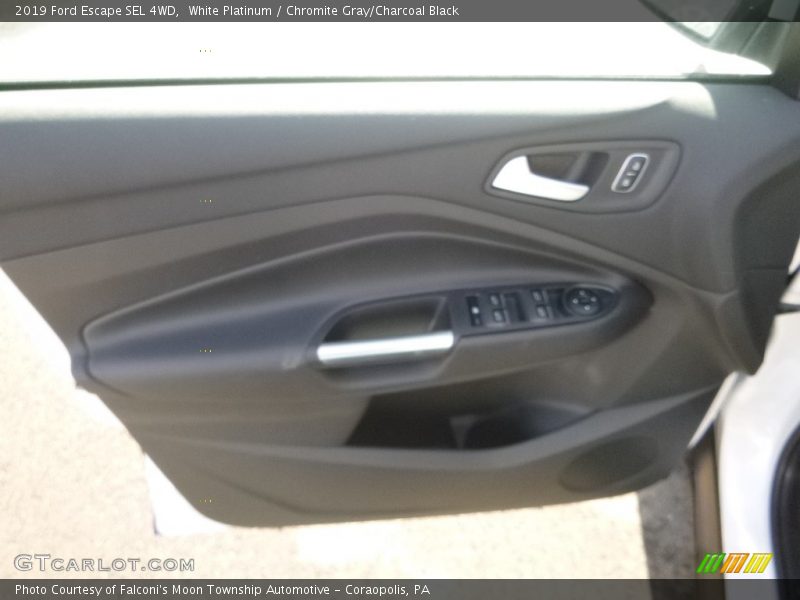 White Platinum / Chromite Gray/Charcoal Black 2019 Ford Escape SEL 4WD