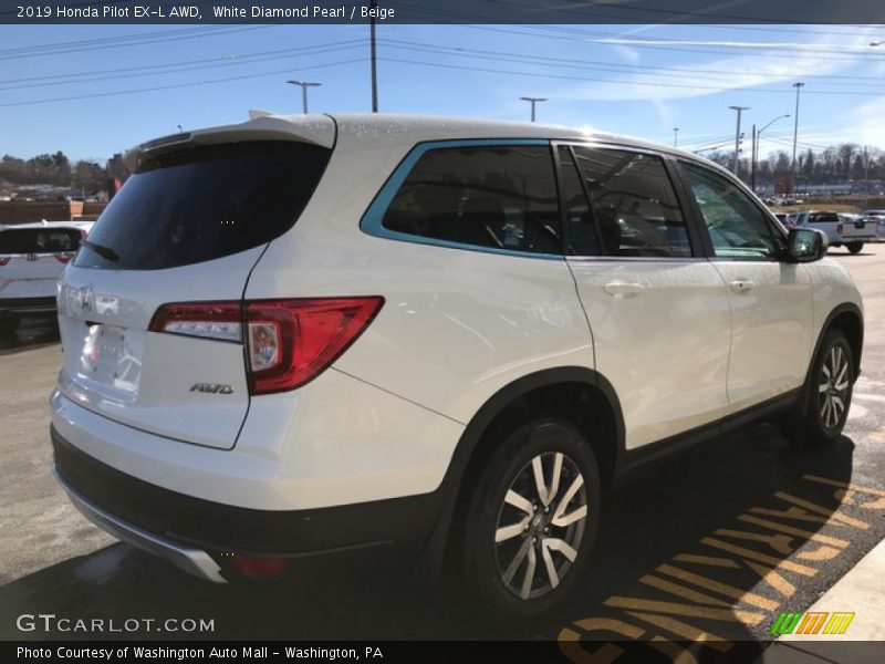 White Diamond Pearl / Beige 2019 Honda Pilot EX-L AWD
