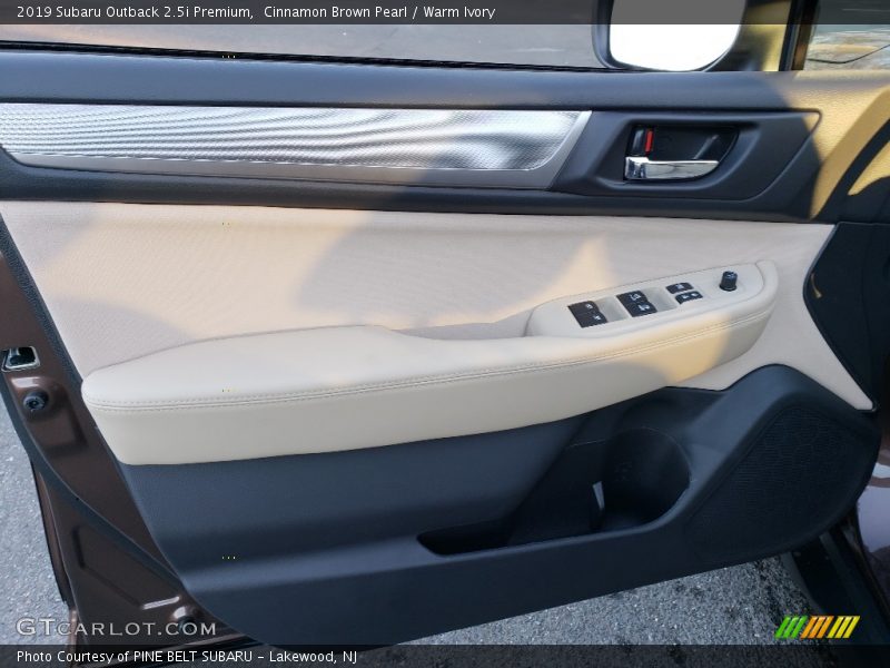 Cinnamon Brown Pearl / Warm Ivory 2019 Subaru Outback 2.5i Premium