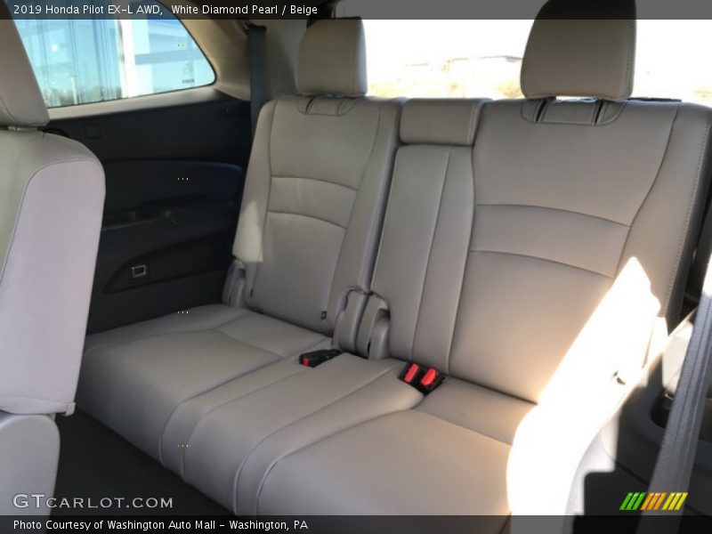 White Diamond Pearl / Beige 2019 Honda Pilot EX-L AWD