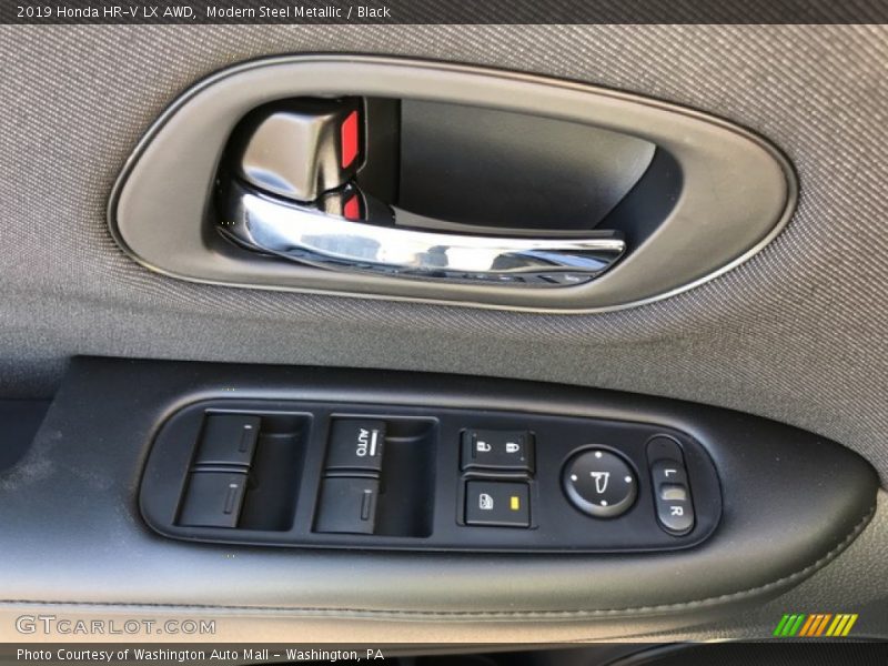 Modern Steel Metallic / Black 2019 Honda HR-V LX AWD