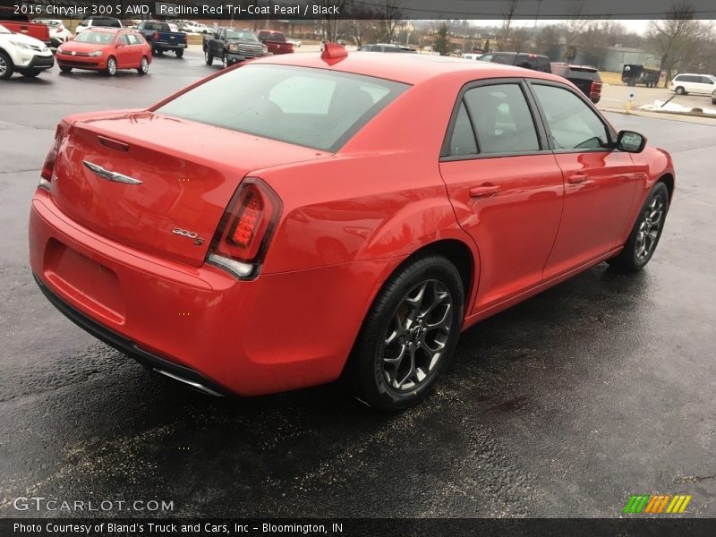 Redline Red Tri-Coat Pearl / Black 2016 Chrysler 300 S AWD