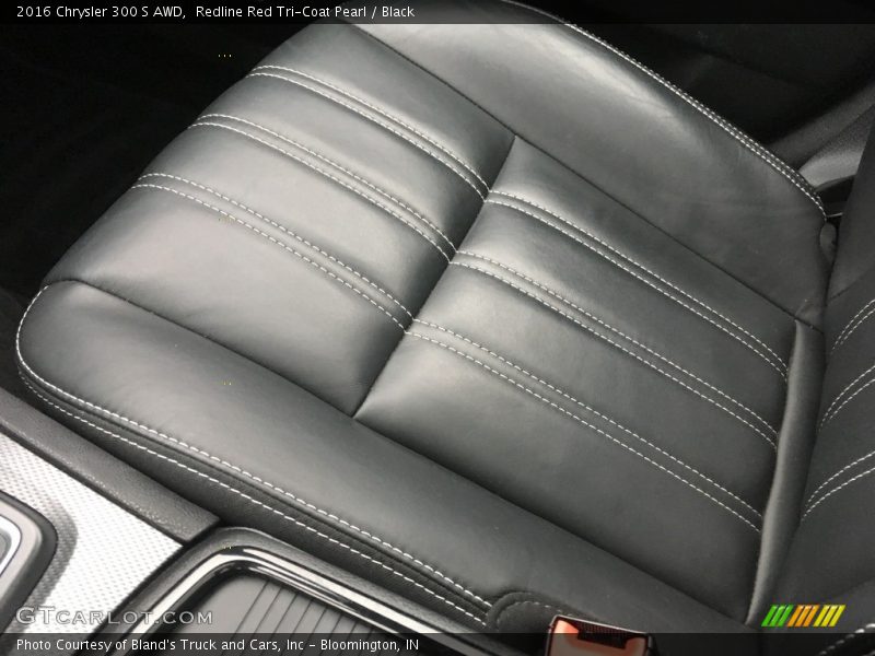 Redline Red Tri-Coat Pearl / Black 2016 Chrysler 300 S AWD