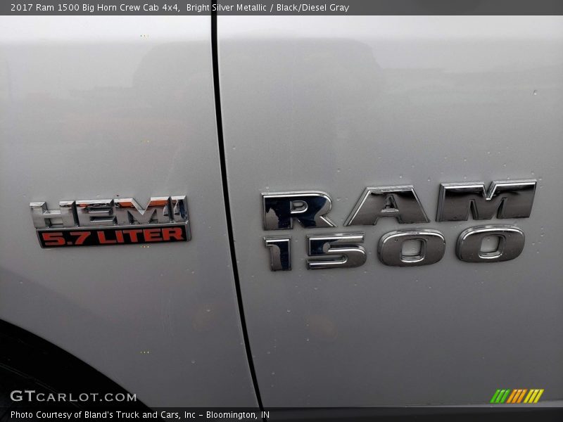 Bright Silver Metallic / Black/Diesel Gray 2017 Ram 1500 Big Horn Crew Cab 4x4