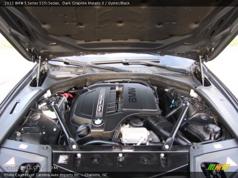 Dark Graphite Metallic II / Oyster/Black 2012 BMW 5 Series 535i Sedan