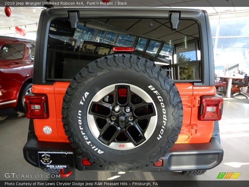 Punk'n Metallic / Black 2019 Jeep Wrangler Unlimited Rubicon 4x4