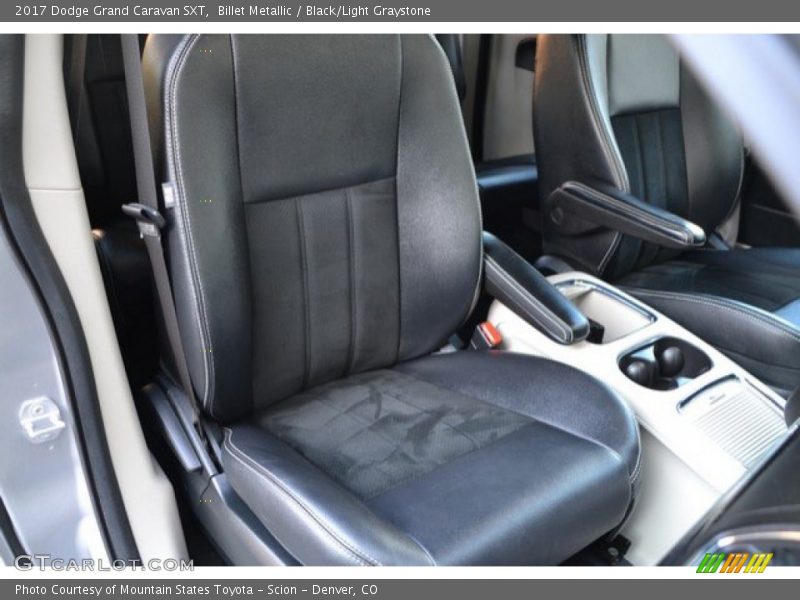 Billet Metallic / Black/Light Graystone 2017 Dodge Grand Caravan SXT
