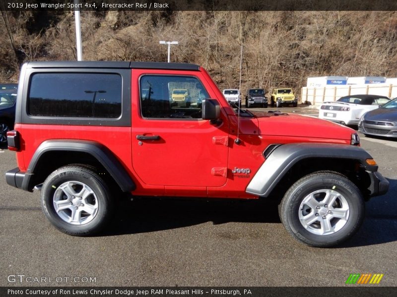 Firecracker Red / Black 2019 Jeep Wrangler Sport 4x4