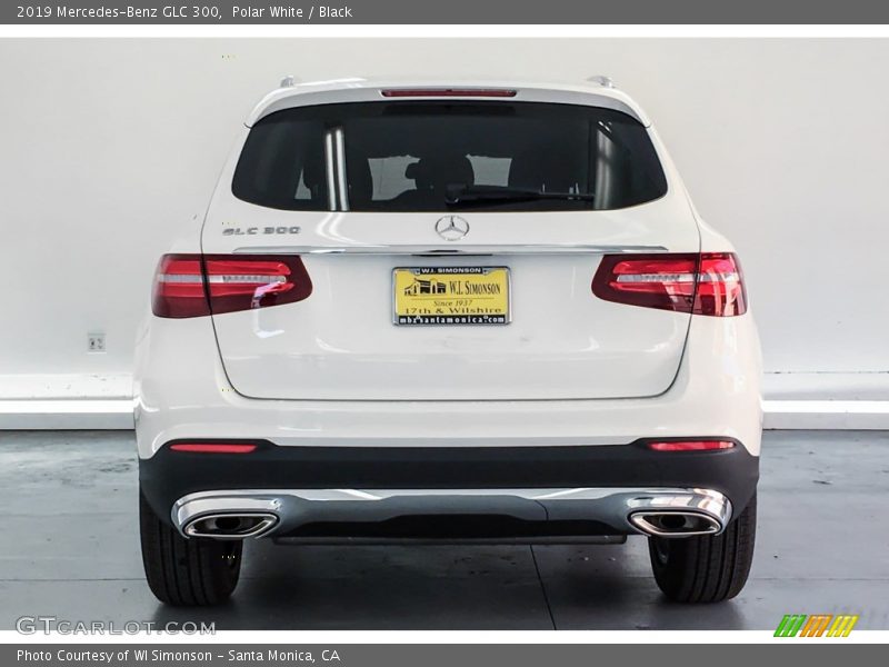 Polar White / Black 2019 Mercedes-Benz GLC 300
