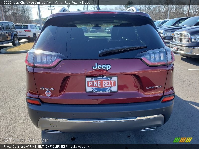 Velvet Red Pearl / Black 2019 Jeep Cherokee Limited 4x4